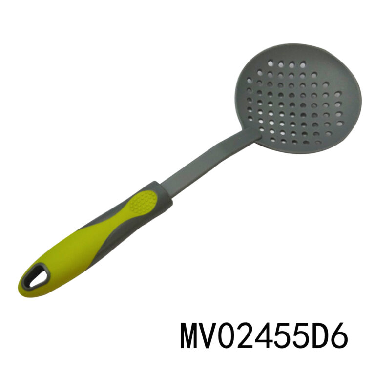MV02455D6.jpg