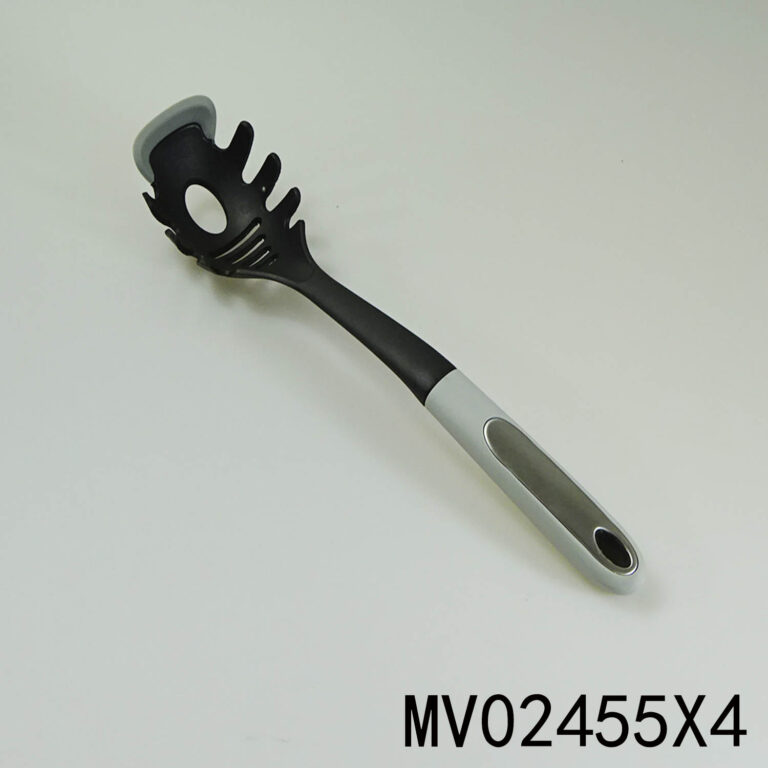 Silicon + Nylon Pasta Claw With Rubber & Plastic Handle