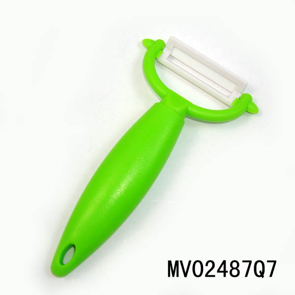 MV02487Q7 Ceramic Peeler I/C Plastic Handle