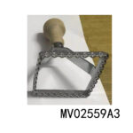 Zinc-Alloy Cake Mould Wooden Handle
