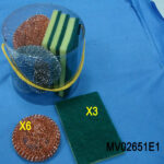 6Pcs S/S Scourer + 3Pcs Cleaning Pad Pvc Box