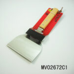 Wooden Handle Barbecue Scoop T/C