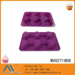 A Set With 6Pcs Heart Shape Silicone Cake Mold