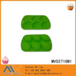A Set With 6Pcs Egg Shape Silicone Cake Mold