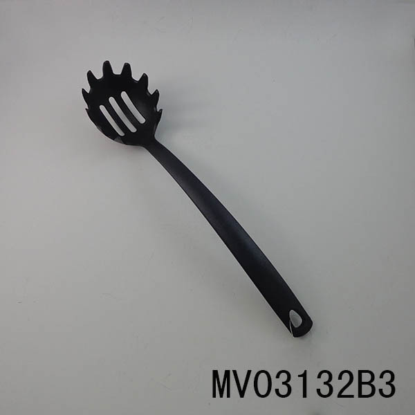 MV03132B3.jpg