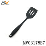 Nylon Slotted Turner With Tpr Handle In Polybag