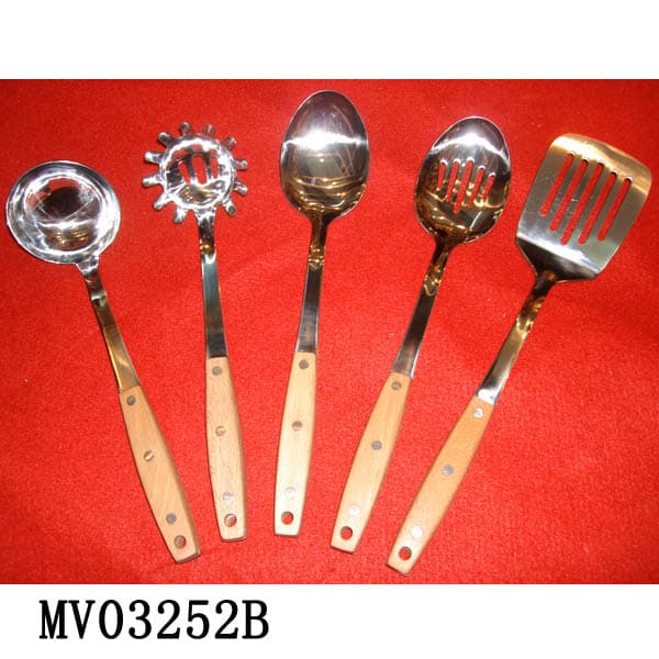 MV03252B 5Pcs S/S Kitchen Tools With Wooden Handle