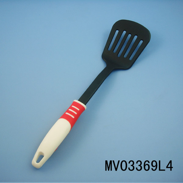 MV03369L4 Nylon Kitchen Tools With Plastic& Rubber Handle/Slotted Turner