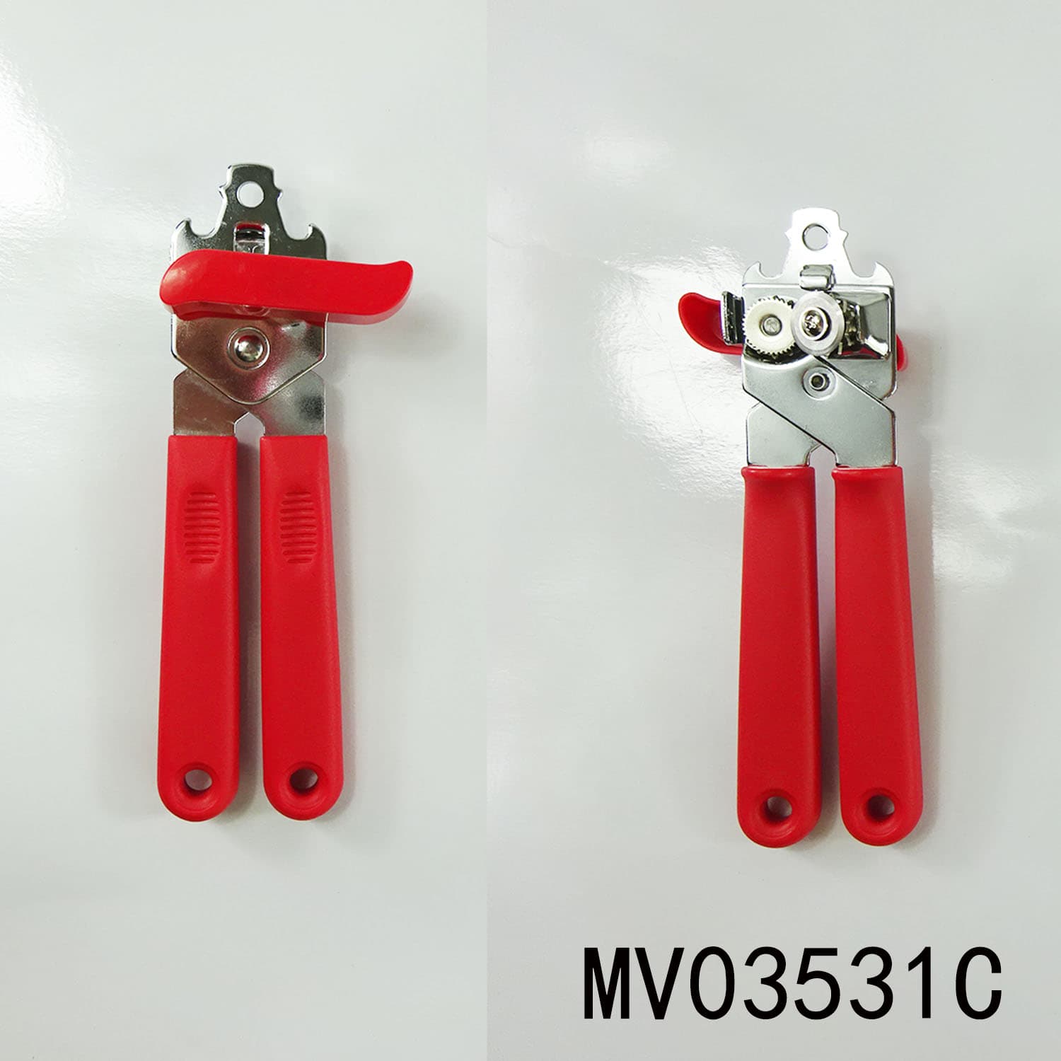MV03531C Red Plastic Handle S.S.Can Opener