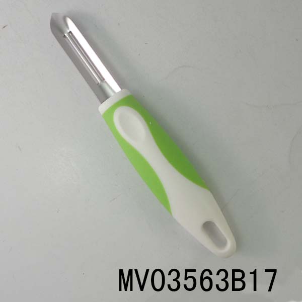 MV03563B17.jpg