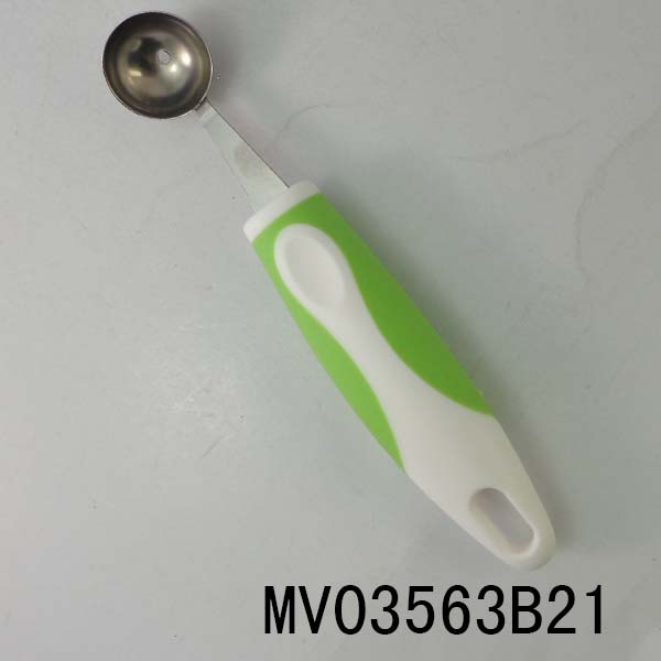 MV03563B21.jpg