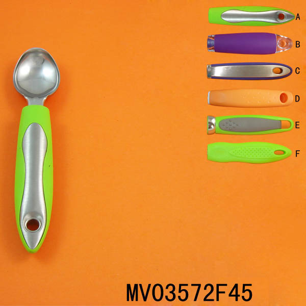 MV03572F45 Rubber Handle S/S Ice Cream Spoon