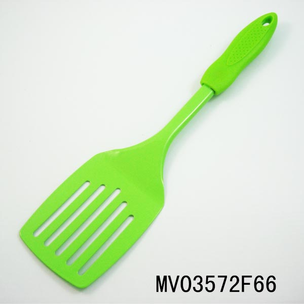 MV03572F66 S/S Plastic Handle Slotted Non Stick Slotted Shovel