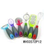 6Pcs Kitchen Tools(Peeler/Icream Spoon/Pizza Cutter/Strainer/Grater/Egg Beater) In Box