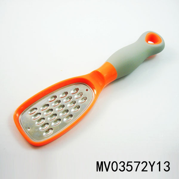 MV03572Y13 S/S Grater With Plastic & Rubber Handle