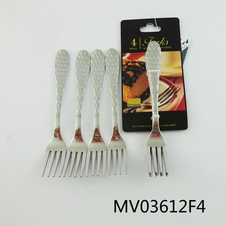 MV03612F4.jpg