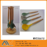 Sets Of 4Pcs Silicon Tools With Wooden Stand In Color Bo