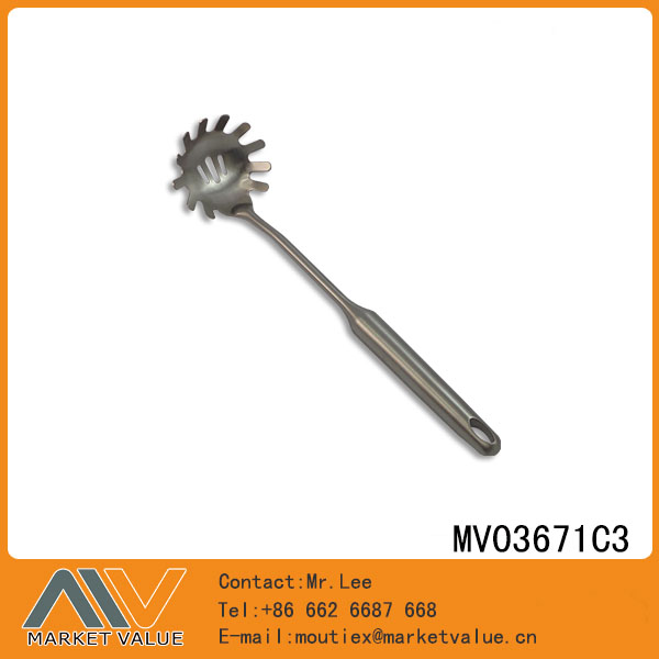 MV03671C3 S.S Spaghetti Clew With Apple Handle