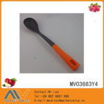 Nylon Kitchen Tools Solid Spoon With Pp Handle