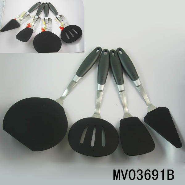 MV03691B.jpg