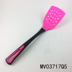 Soft Handle Nylon Slotted Turner