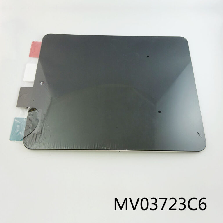 MV03723C6.jpg