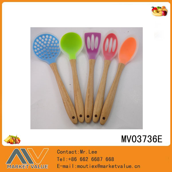 5 Pcs Silicone Kitchen Tools With Bamboo Handle