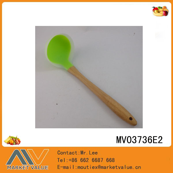 Bamboo Handle Pp+Silicone Soup