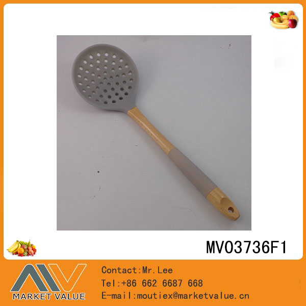 Silicone Kitchen Tools With Wooden Handle/Strainer