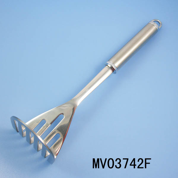 MV03742F Rube Handle S/S Kitchen Tools/Potato Press