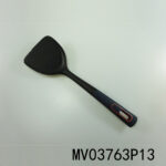 MV03763P13.jpg