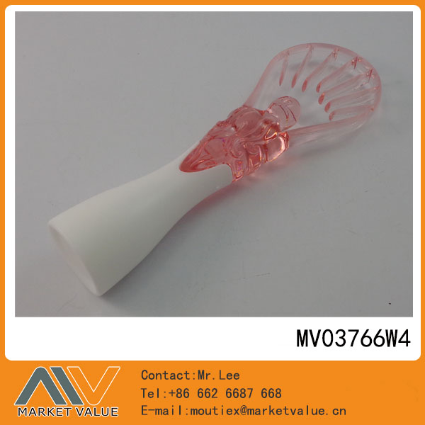 MV03766W4 Ps Handle Avocado Cutter In Polybag