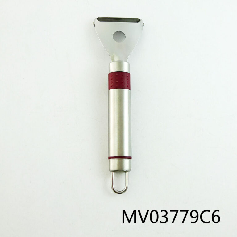 MV03779C6.jpg