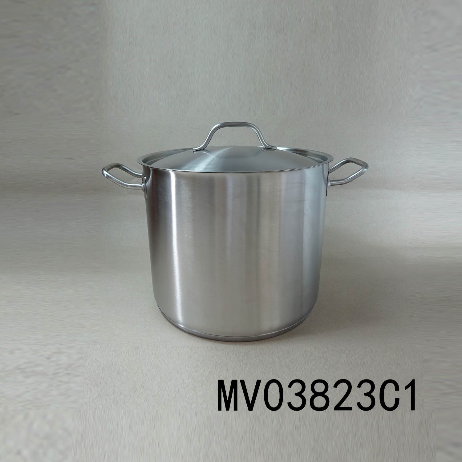 MV03823C1 Two Handle S.S. Dutch Oven 12Qt With Color Box