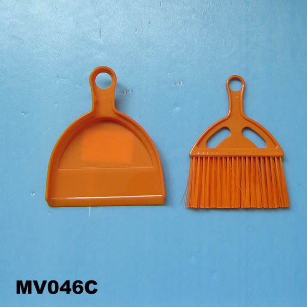 MV046C Set Of 2 Cleaning Set