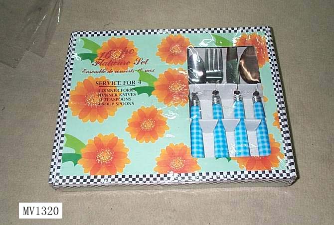 MV1320 16Pcs Knives & Spoon & Forks In Box