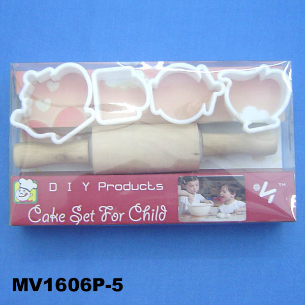 MV1606P-5 5Pcs Kitchen Set In Pvc Box (Childen Cookie Mould)