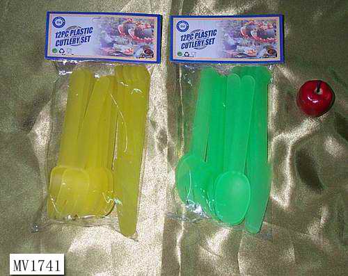 MV1741 12Pcs Plastic Cutlery Set