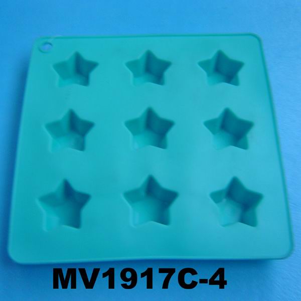 MV1917C-4 Rubber Plastic Ice Grid Wheet Card G
