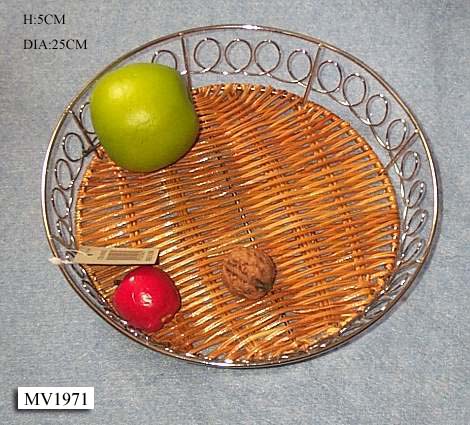 MV1971 Fruit Basket W/Intertexture Bottom
