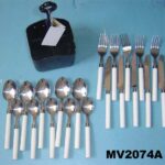 20Pcs Cutlery Set W/ Plastic Stand
