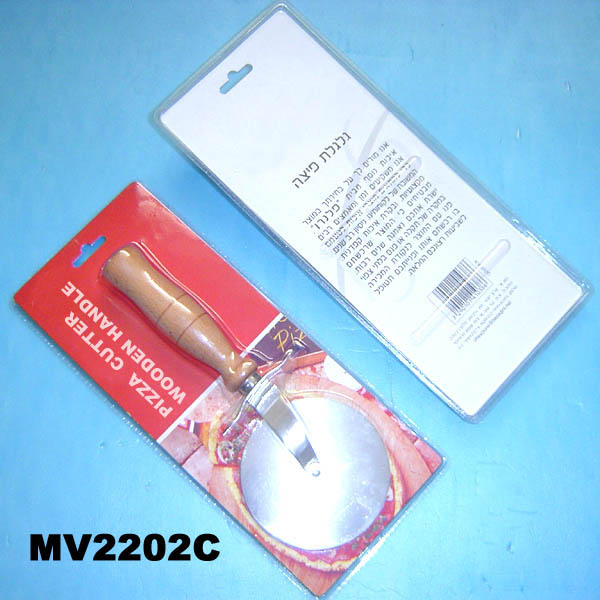 MV2202C Pizza Cutter Wooden Handle D/B