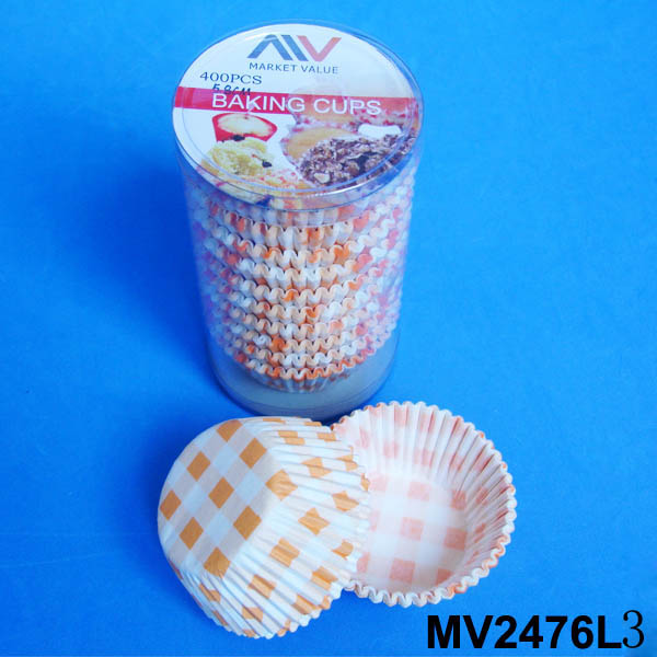 MV2476L3 400Pcs Baking Cup With 6Cm Pvc Container
