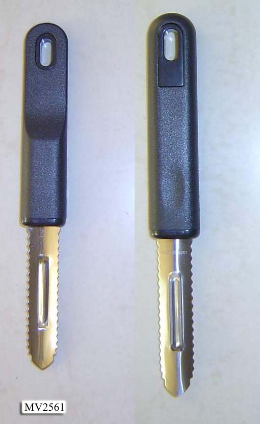 MV2561 Peeler With Teeth Plastic Handle