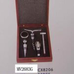 4Pcs Wine Set Wooden Box