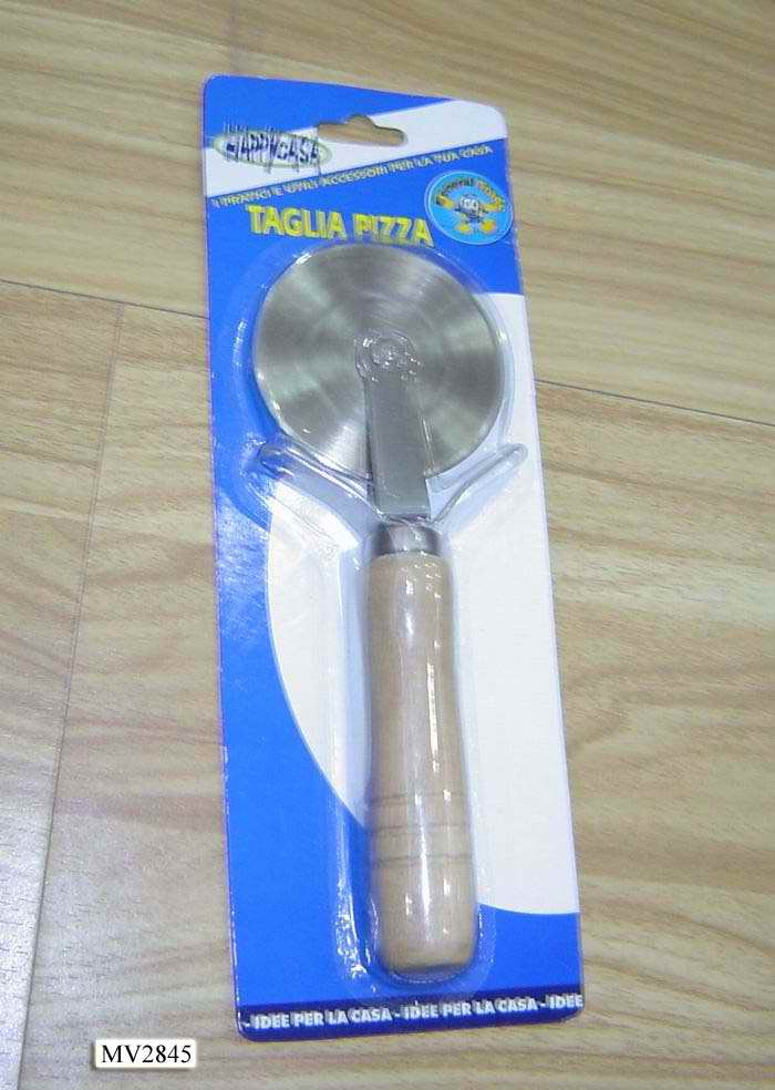 MV2845 Pizza Cutter / Wooden Handle