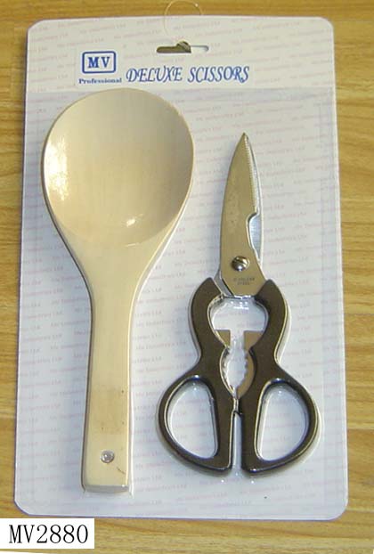 9.5"Wooden Spoon & Scissors B/C