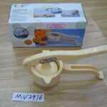 Plastic Juicer In Colour Box