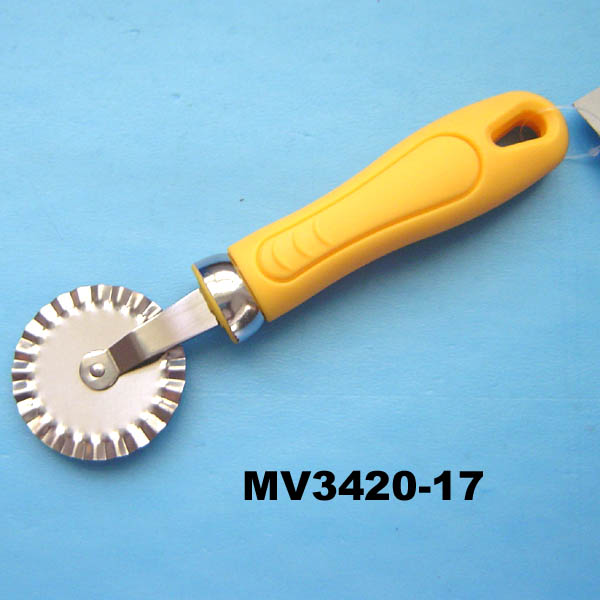 MV3420-17 Pizza Cutter W/Pp Handle
