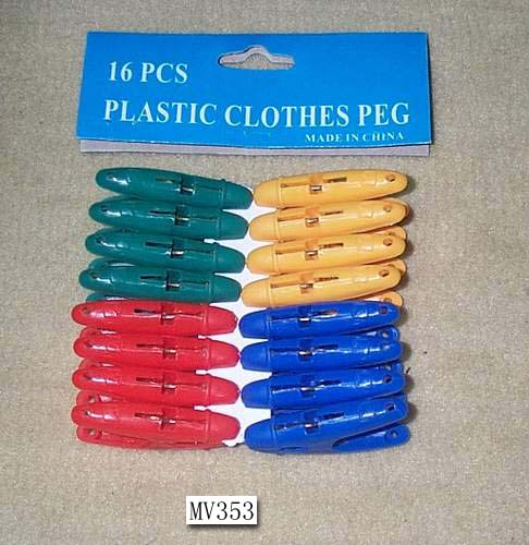 16Pcs Plastic Clothes Peg W/Hang Card